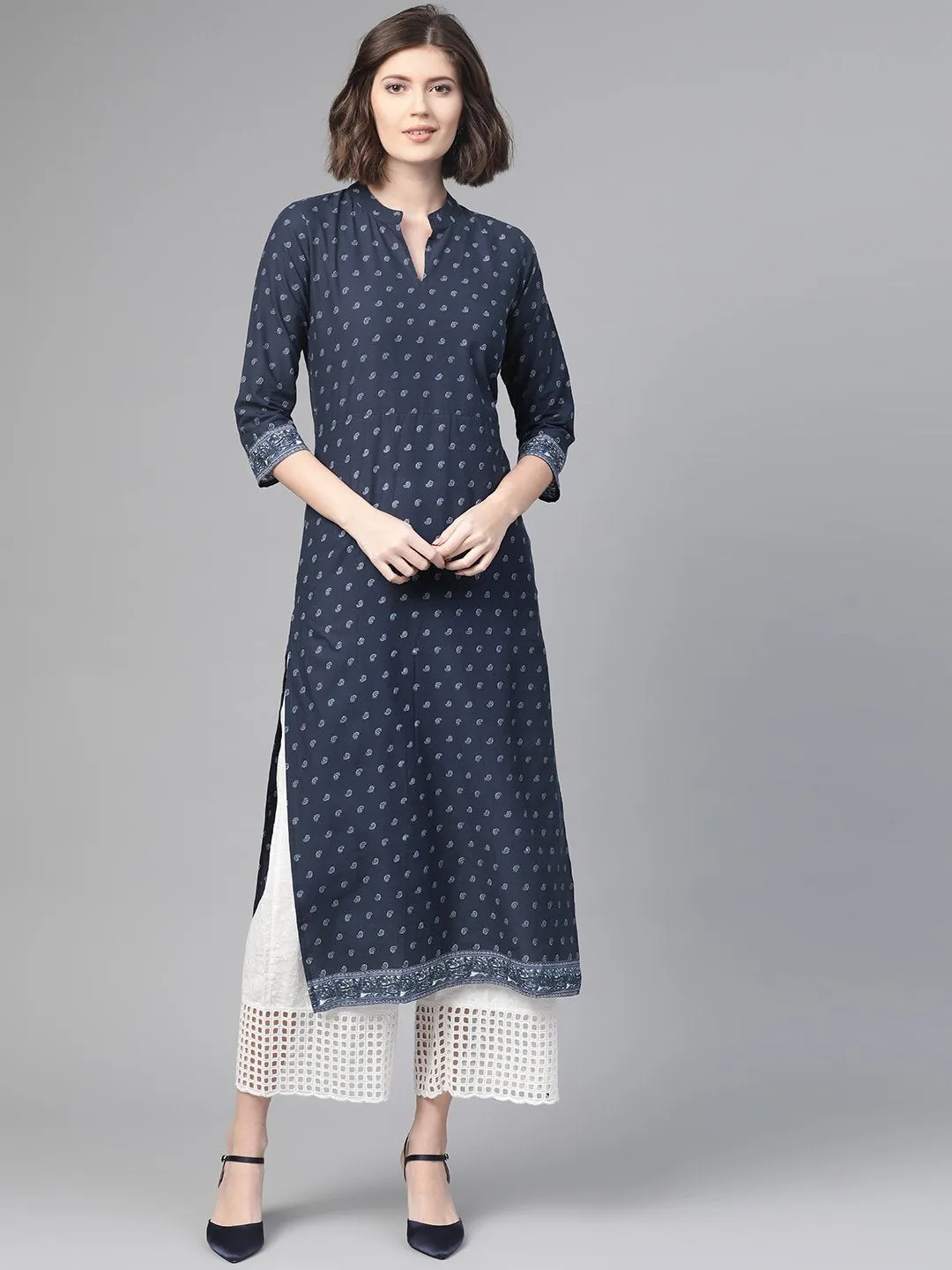 Adults-Women Navy Blue & White Cotton Straight Ethnic Motifs Printed Kurta