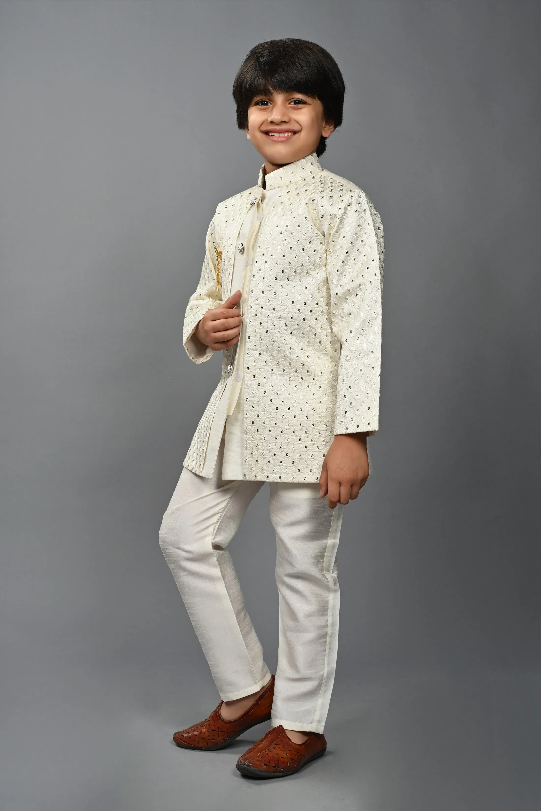 Ahhaaaa Kids Ethnic Silk Blend Indo-Western Sherwani Set For Boys