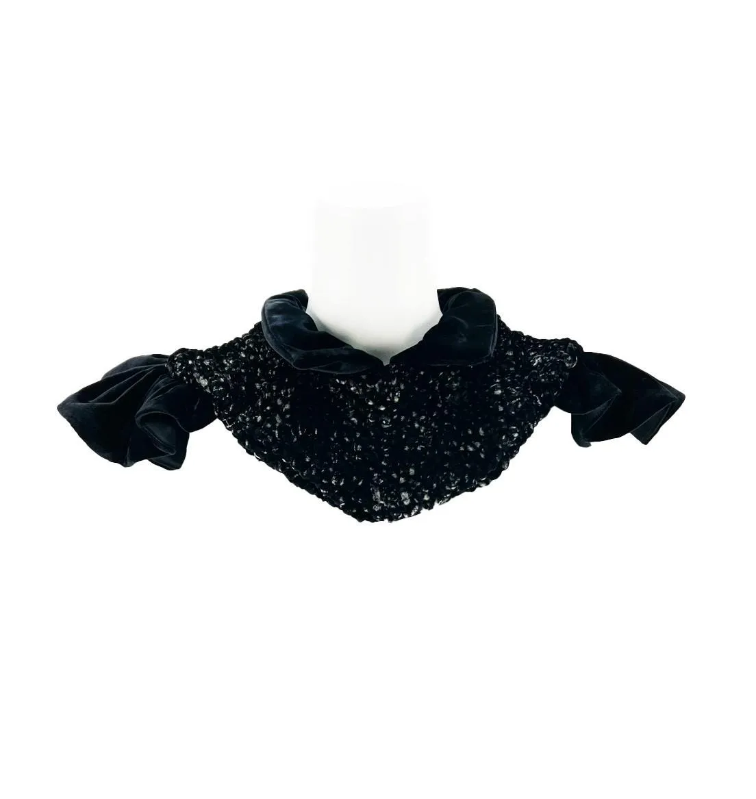 Black and Silver Quilted Velvet Neck Collar SPP00098