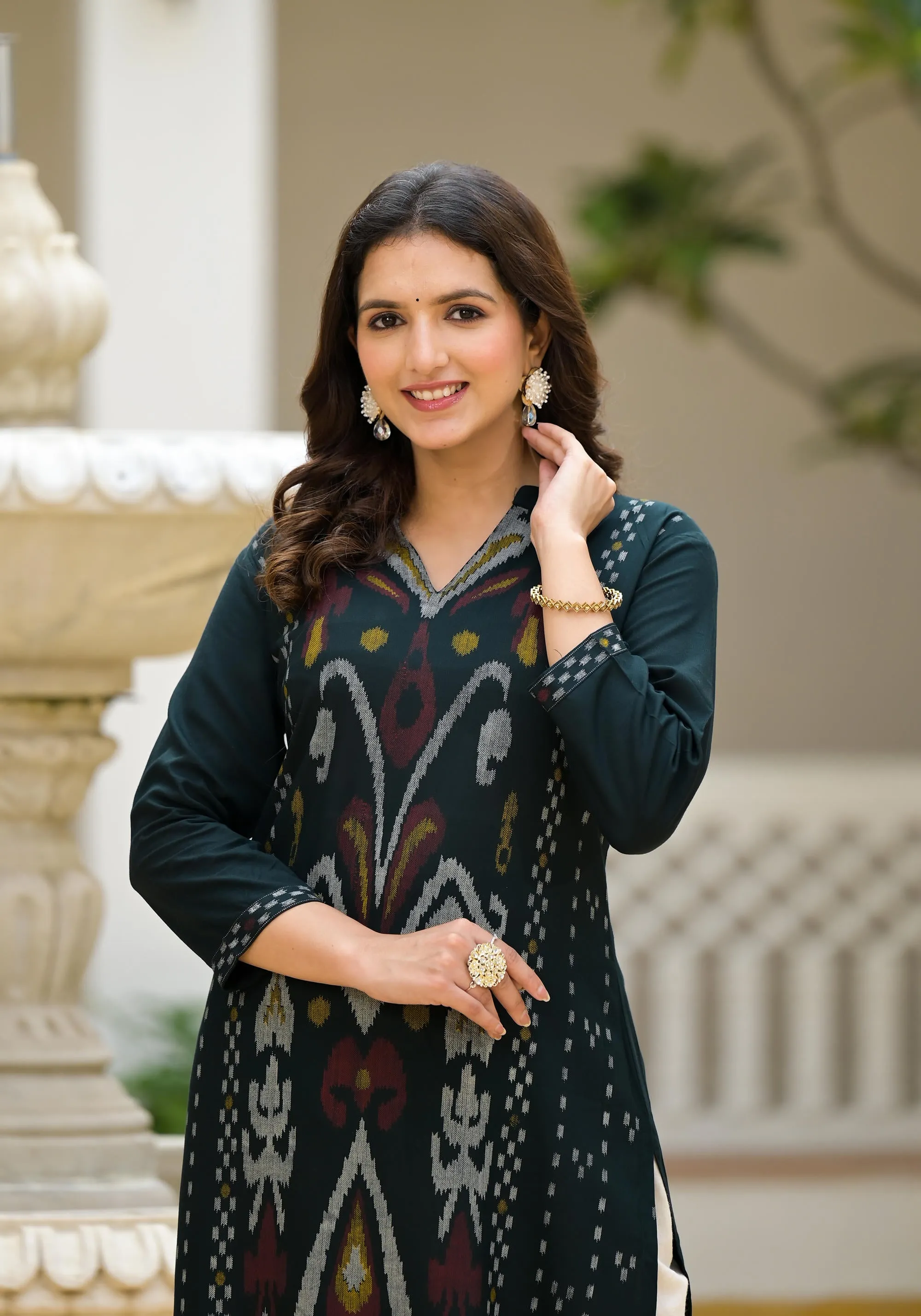 Black Ikat Printed Rayon Kurta