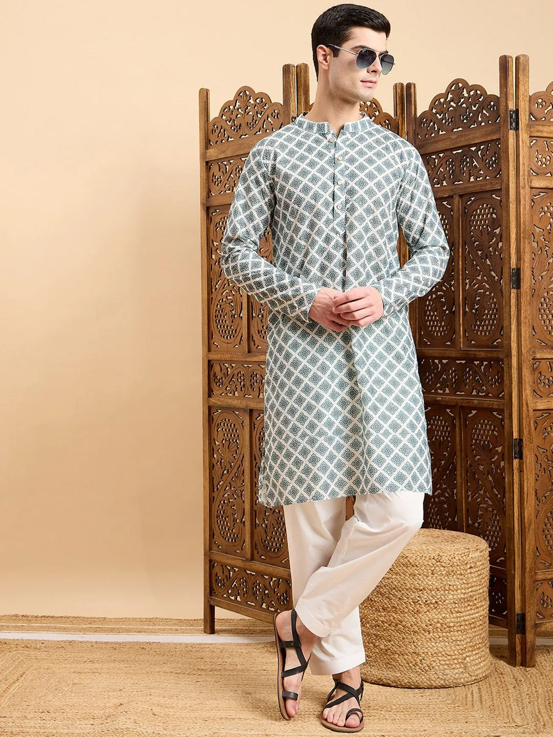 Blue Ethnic Motifs Printed Mandarin Collar Straight Kurta