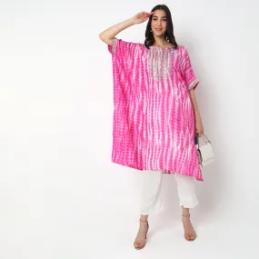 Boxy Fit Embellished Kurta