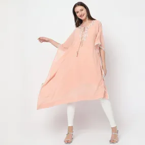 Boxy Fit Embroidered Kurta