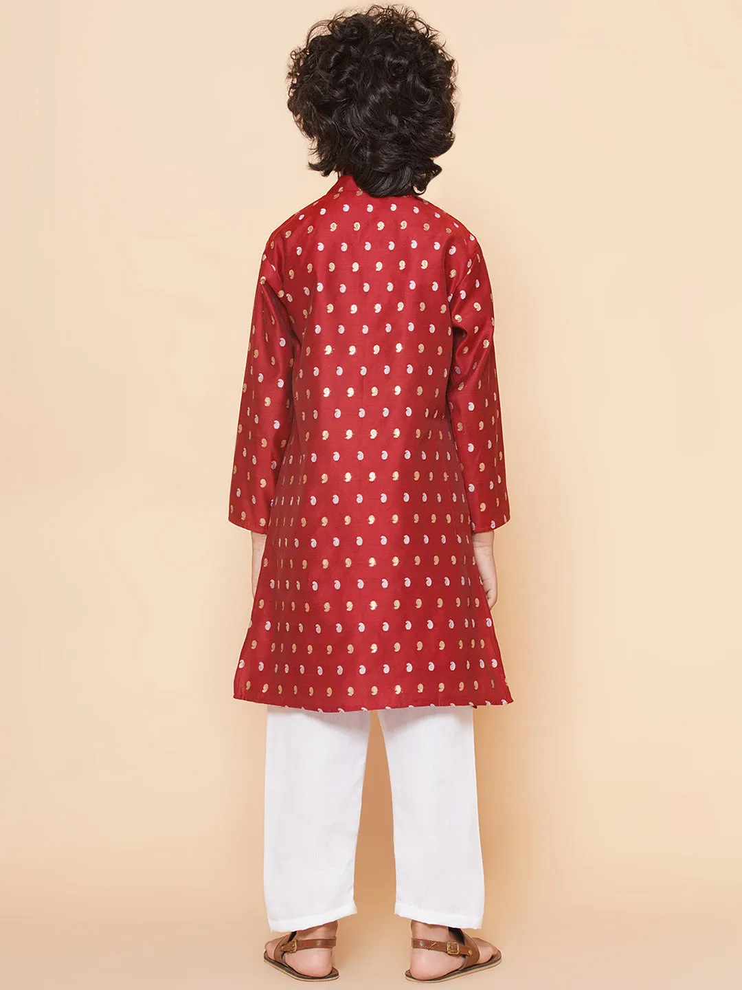 Boys Maroon Self Design Booti Kurta with Pyjamas