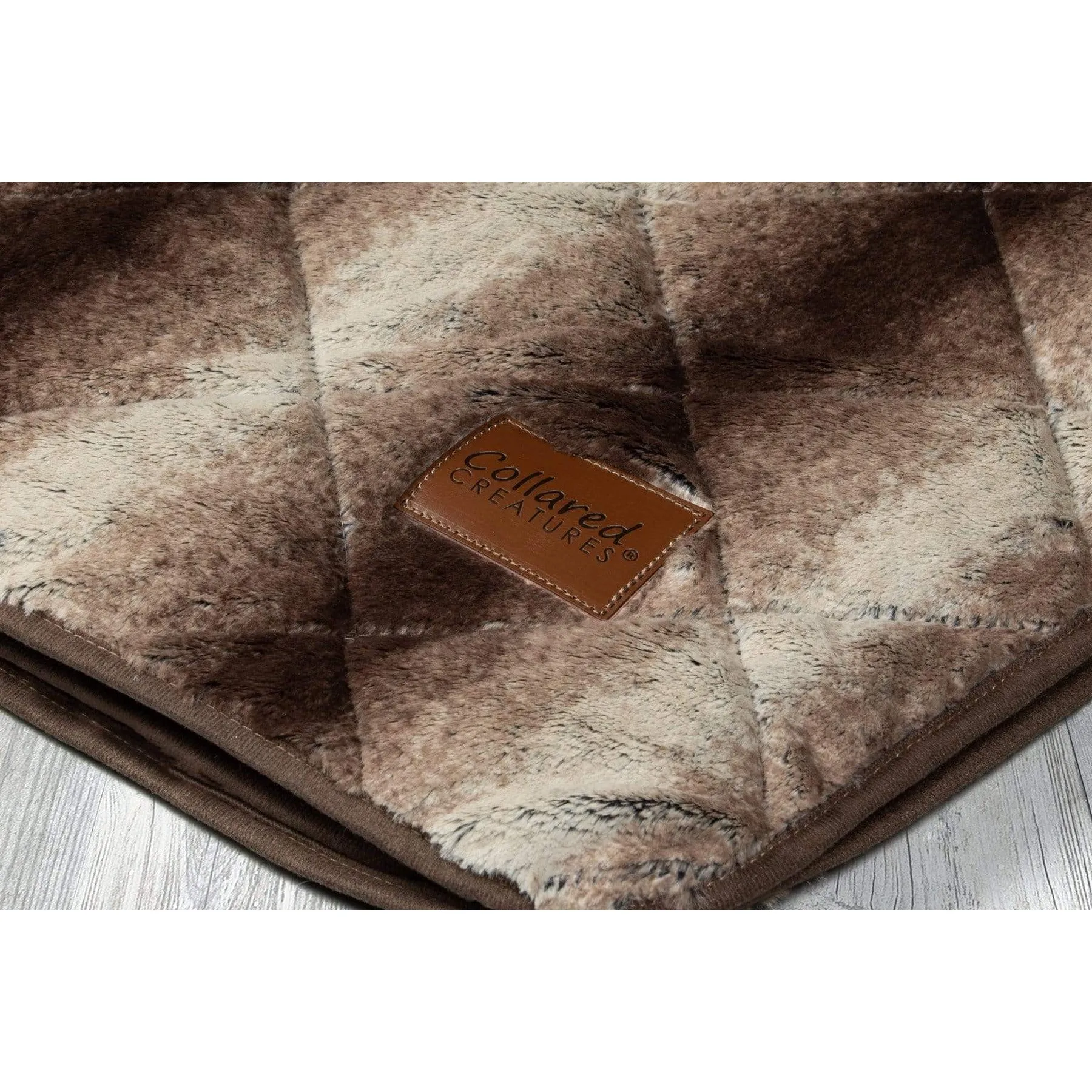 Collared Creatures - Luxury Faux-Fur Brown Dog Blanket - Sofa Throw