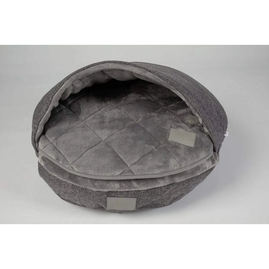 Collared Creatures - Luxury Grey Quilted Cave Bed Dog Blanket