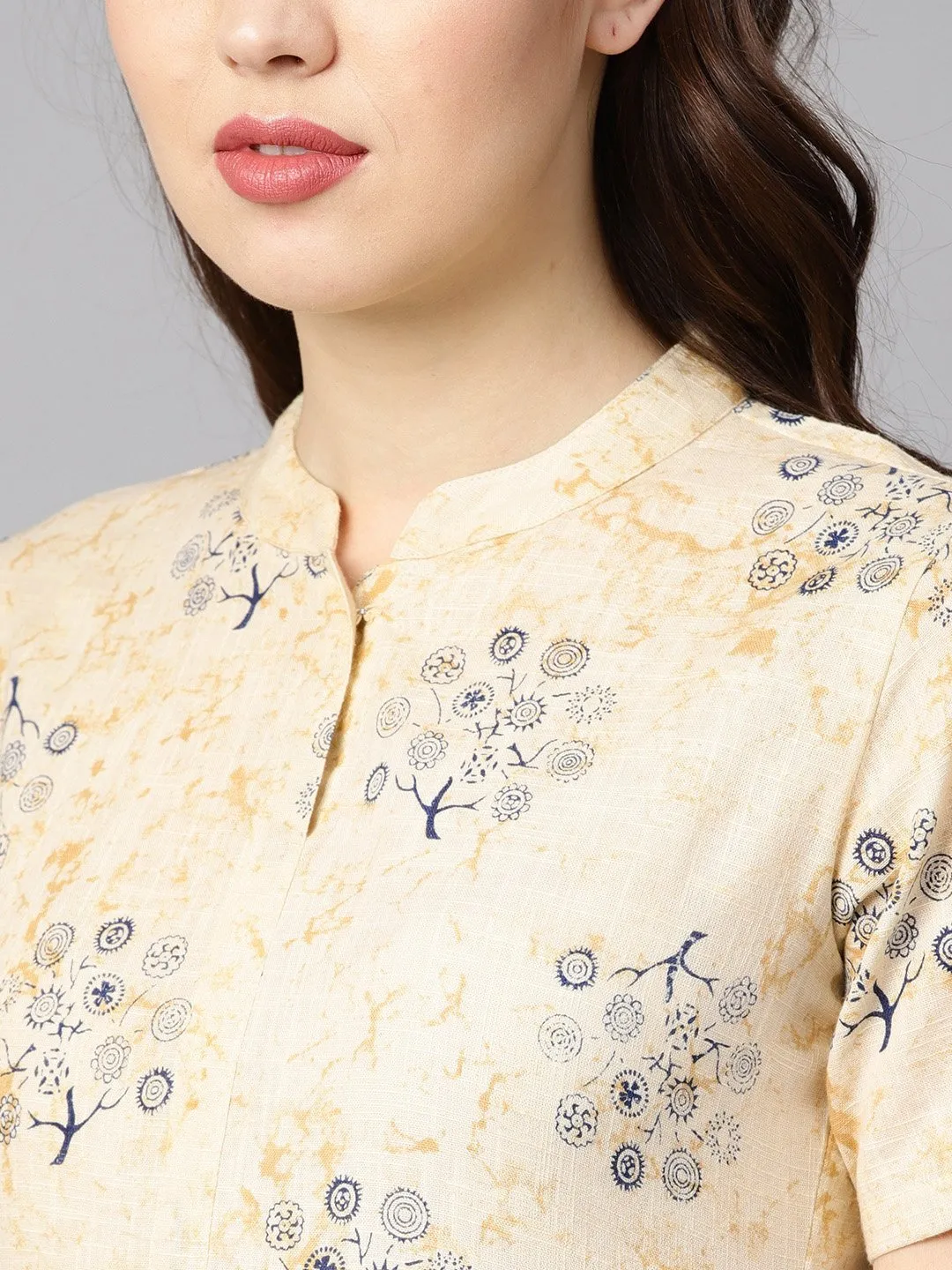 Cream Printed Chinese Collar With Placket Opening Half Sleeves Straight Kurta