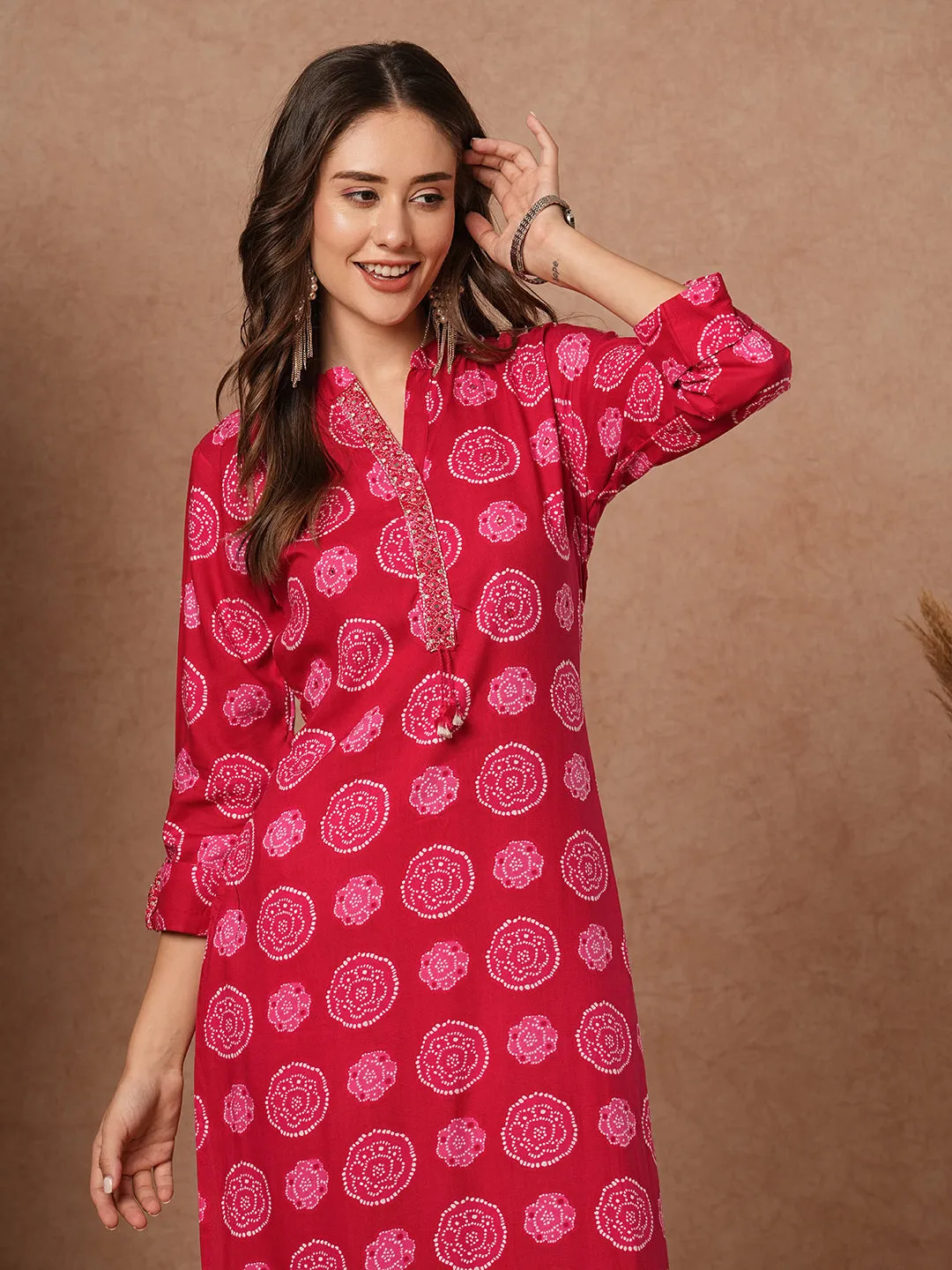 Ethnic Floral Printed & Zari Embroidered Straight Fit Kurta - Magenta