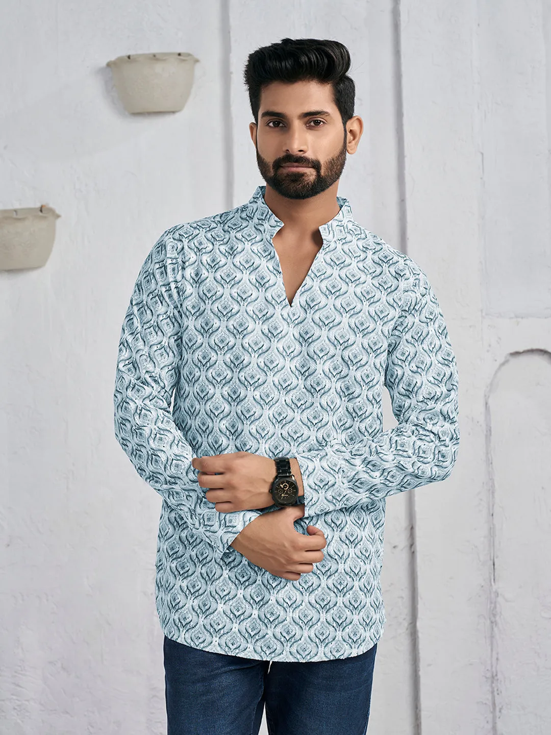 Ethnic Motifs Embroidered Chikankari Mandarin Collar Pure Cotton Straight Kurta