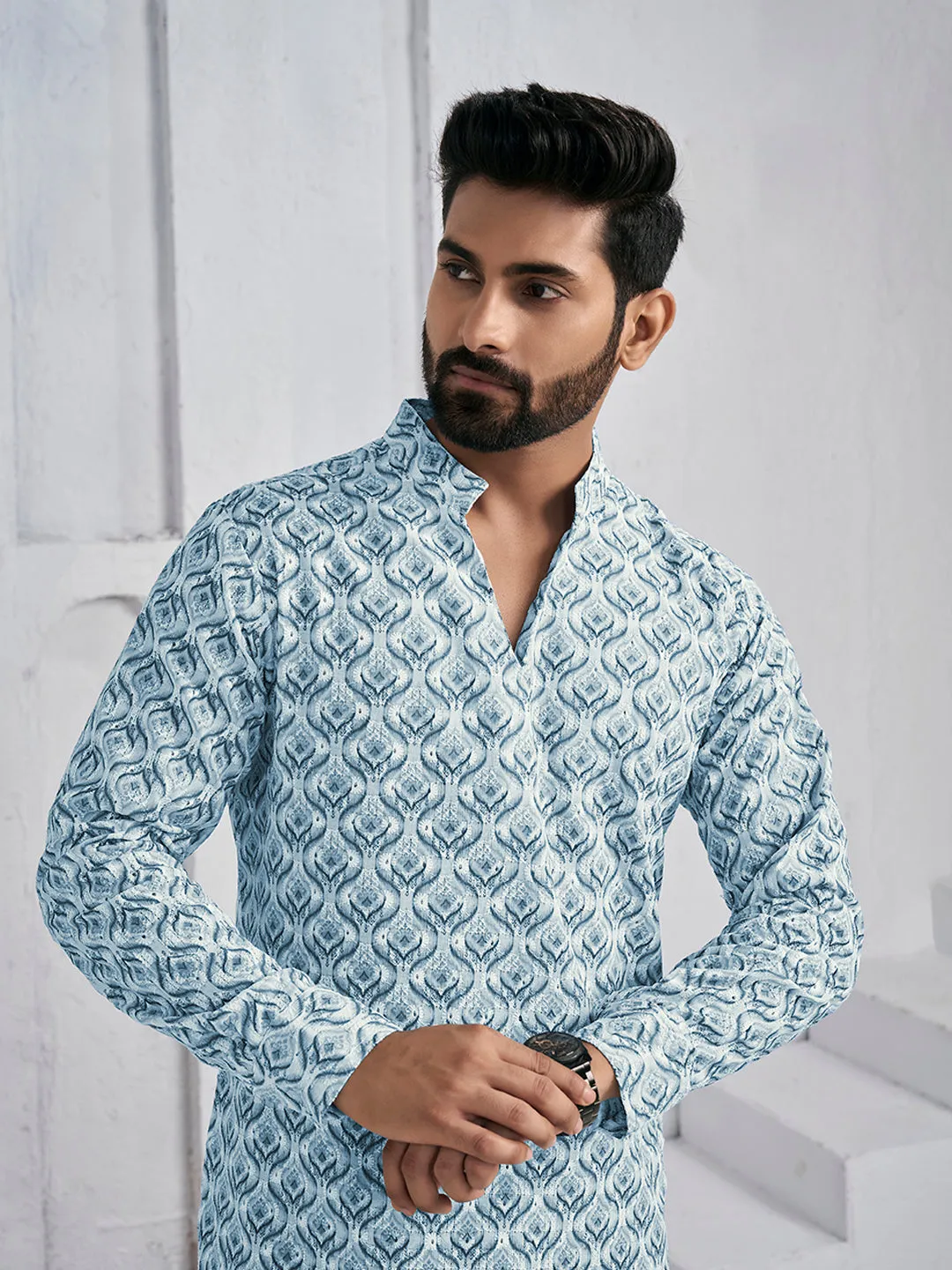 Ethnic Motifs Embroidered Chikankari Mandarin Collar Pure Cotton Straight Kurta