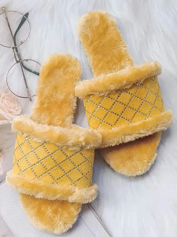 Fluffy Quilted Rhinestone Decor Slippers