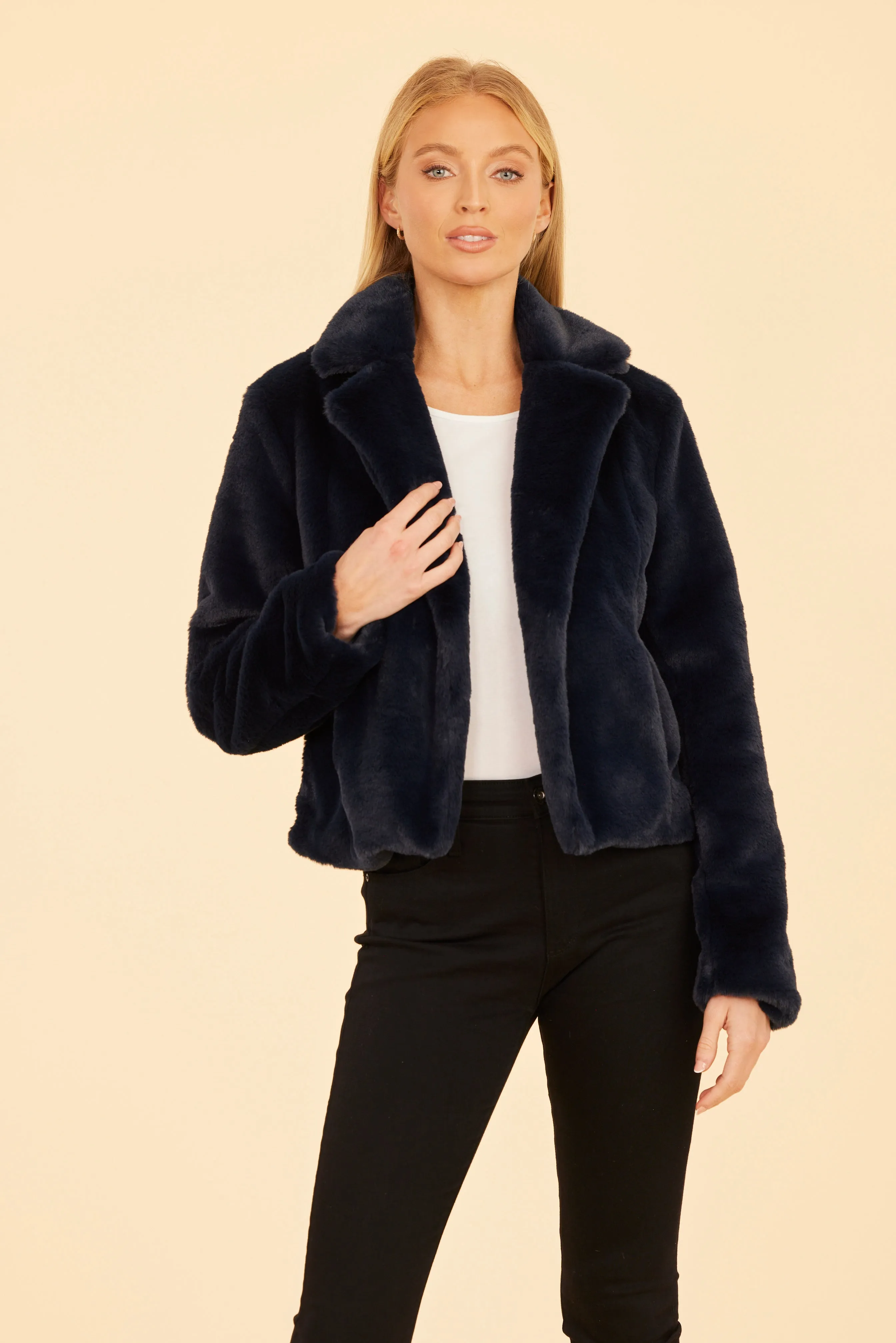 FW'24 Plush Faux Fur Notch Collar Jacket