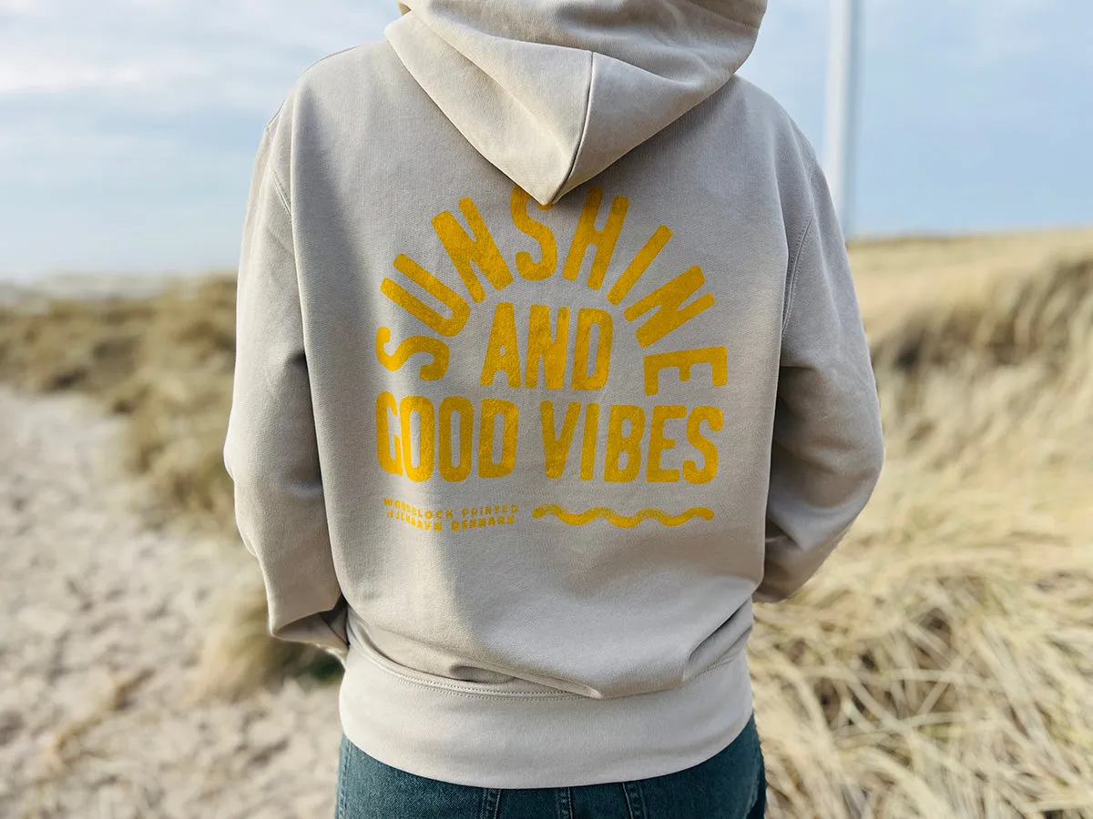 Hoodie "Sunshine and Good Vibes"