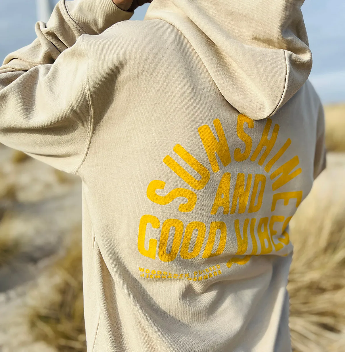 Hoodie "Sunshine and Good Vibes"