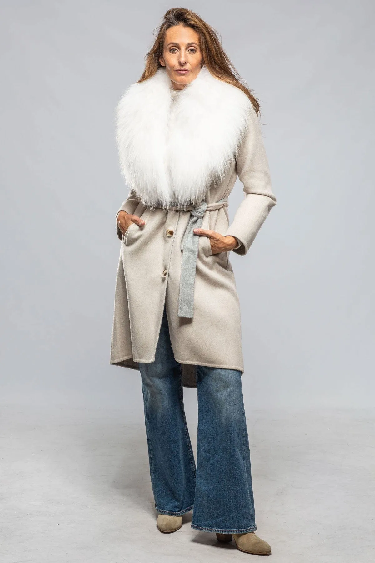 Liana Virgin Wool Coat In Oatmeal