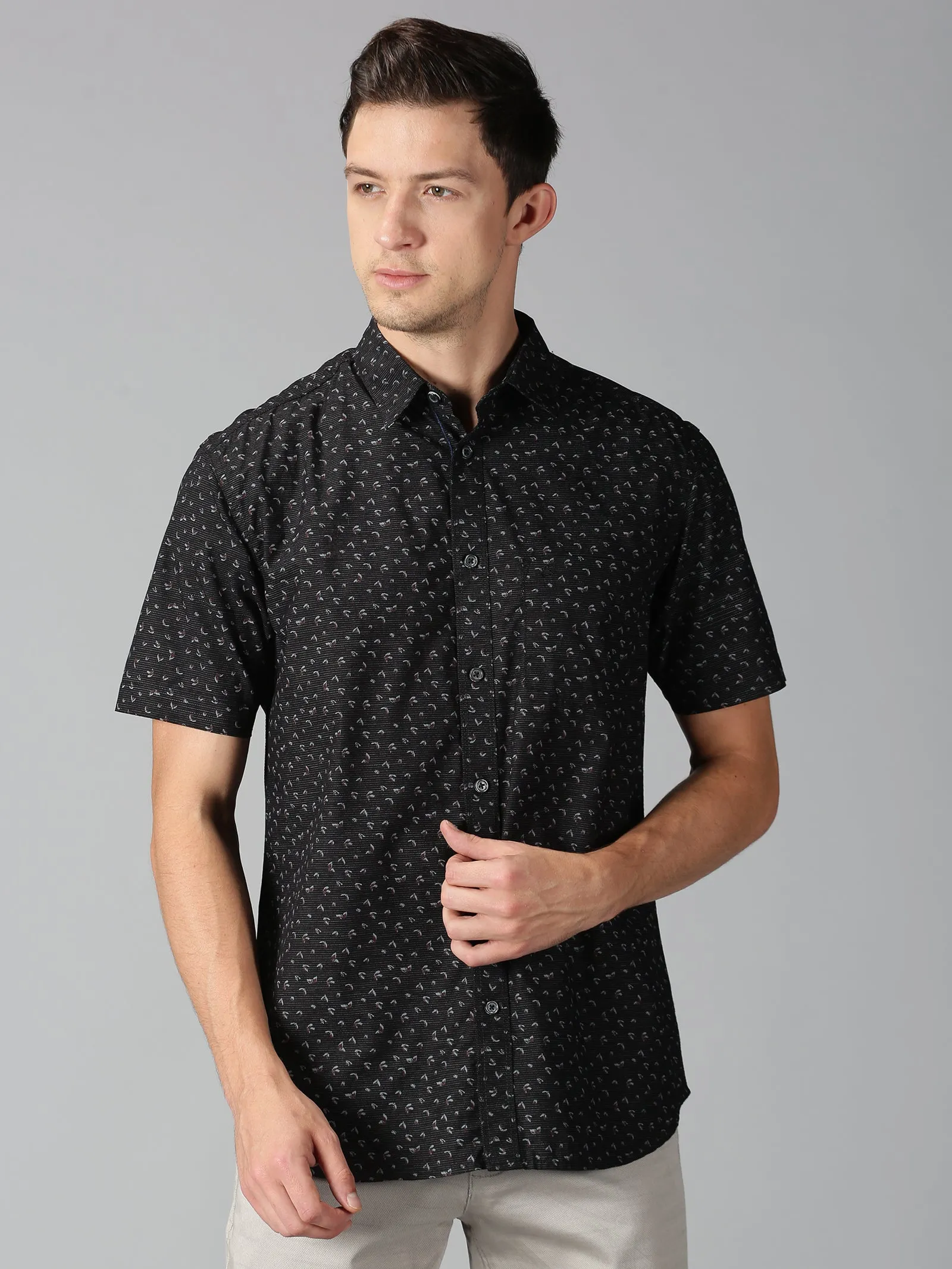 MEN'S BLACK PRINT SLIM FIT SHIRT