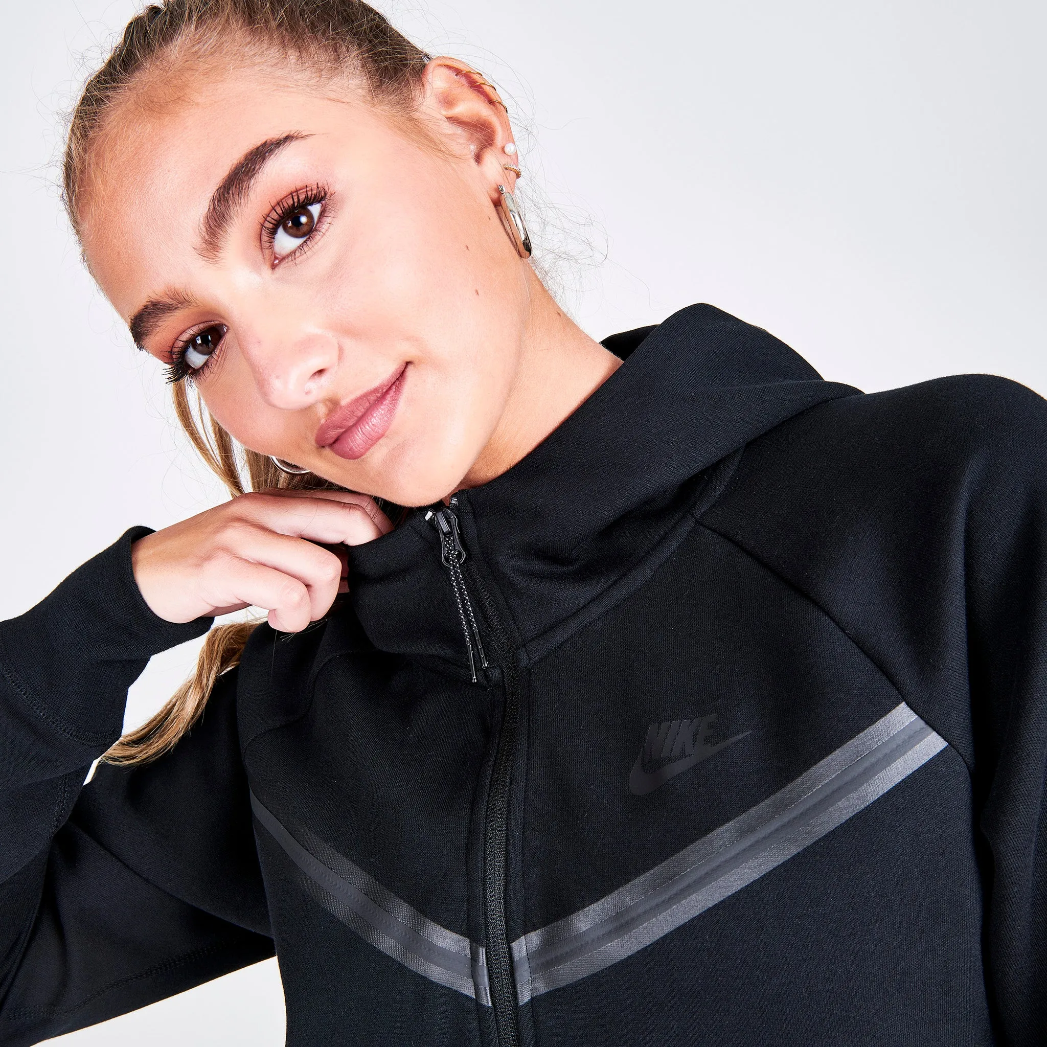 Nike Sportswear Women's Tech Fleece Windrunner Full-Zip Hoodie Black / Black