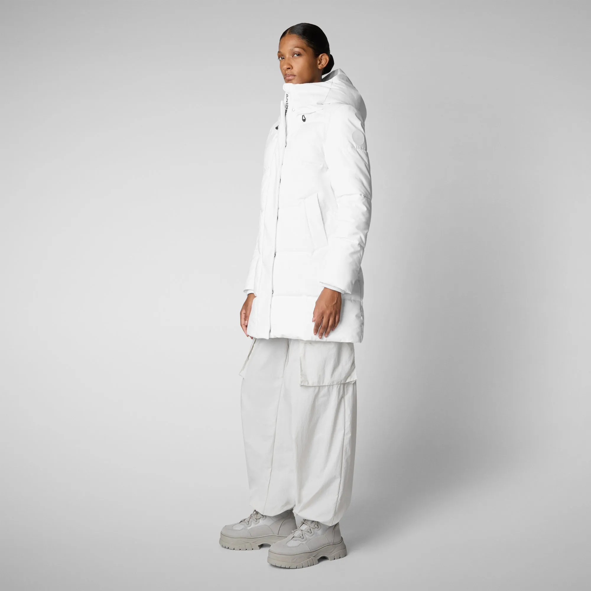 Woman's hooded parka Bethany in white